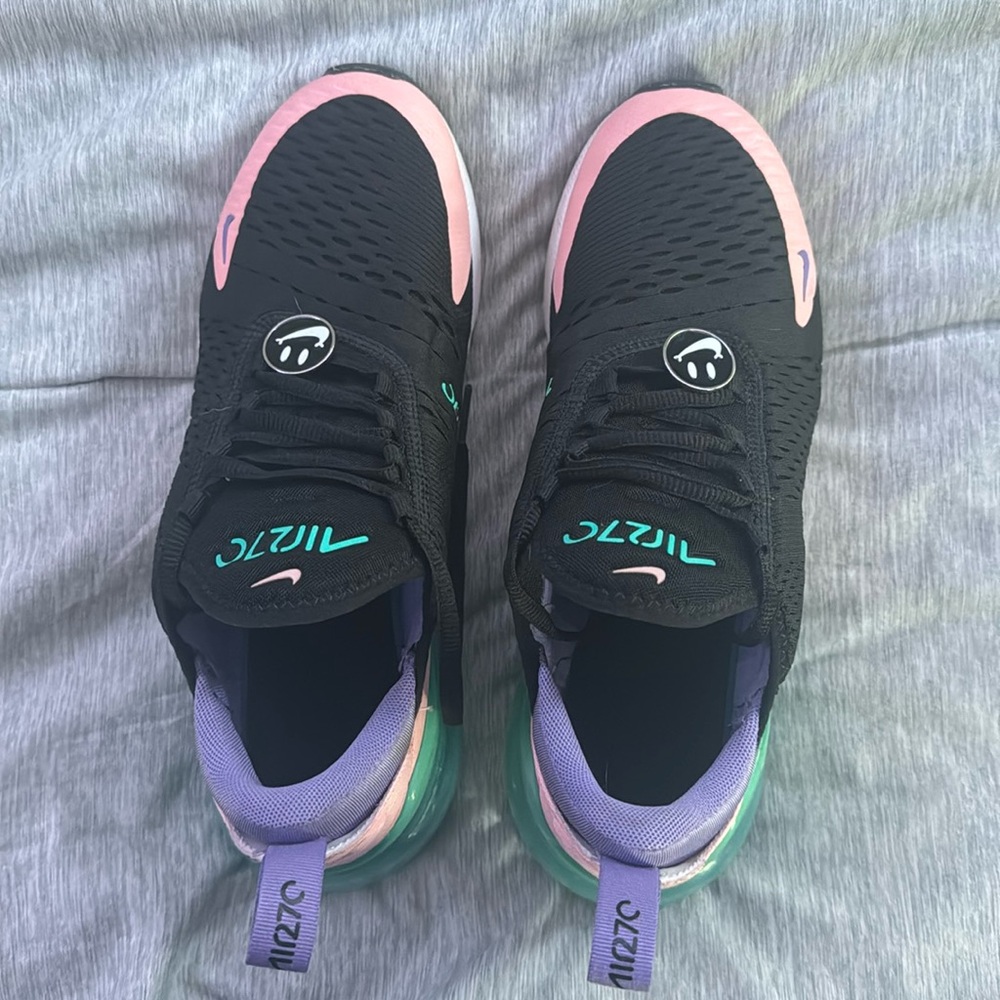 Air 270